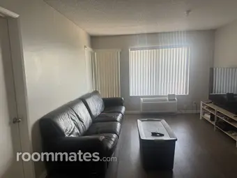Room for rent in North Hollywood, CA $1300, apartment