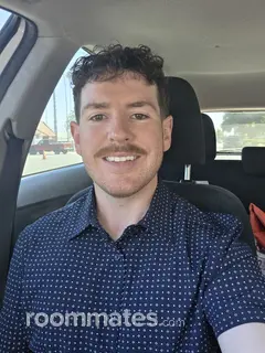 Roommate looking Riverside, CA, $900