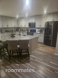 Room for rent in Henderson, NV $900, house