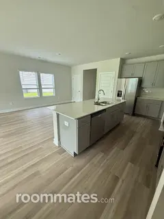 Room for rent in Spartanburg, SC $700, house