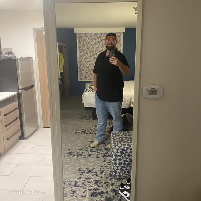 Roommate looking Gahanna, OH, $1000