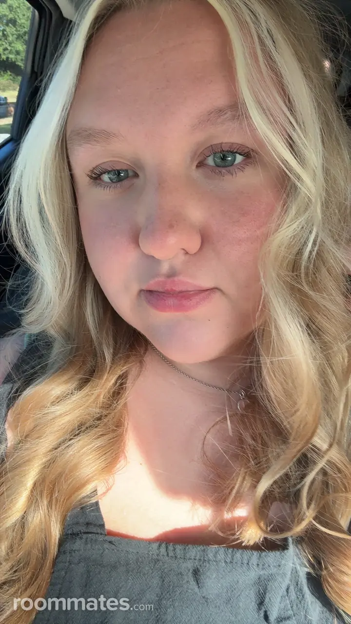 Profile photo 6 of 6