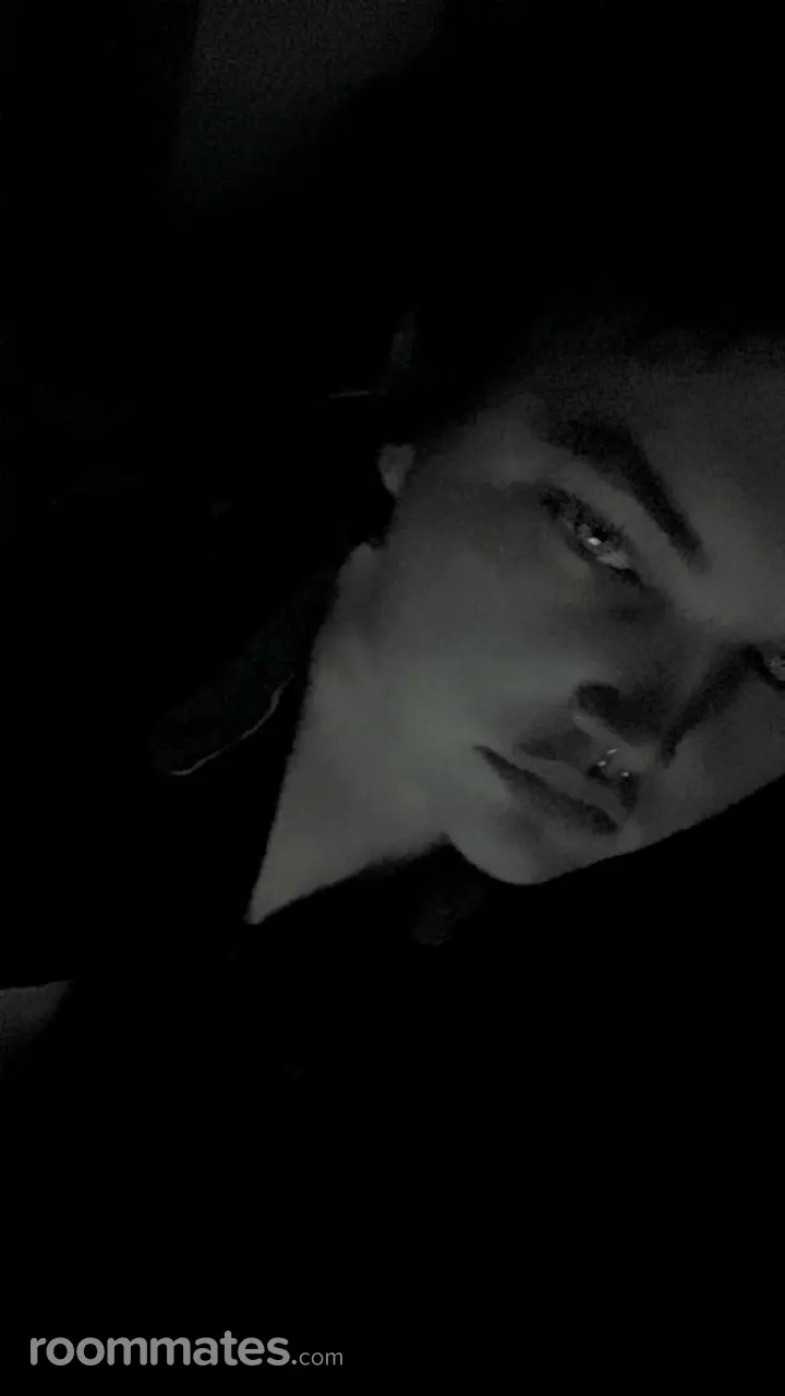 Profile photo 3 of 6
