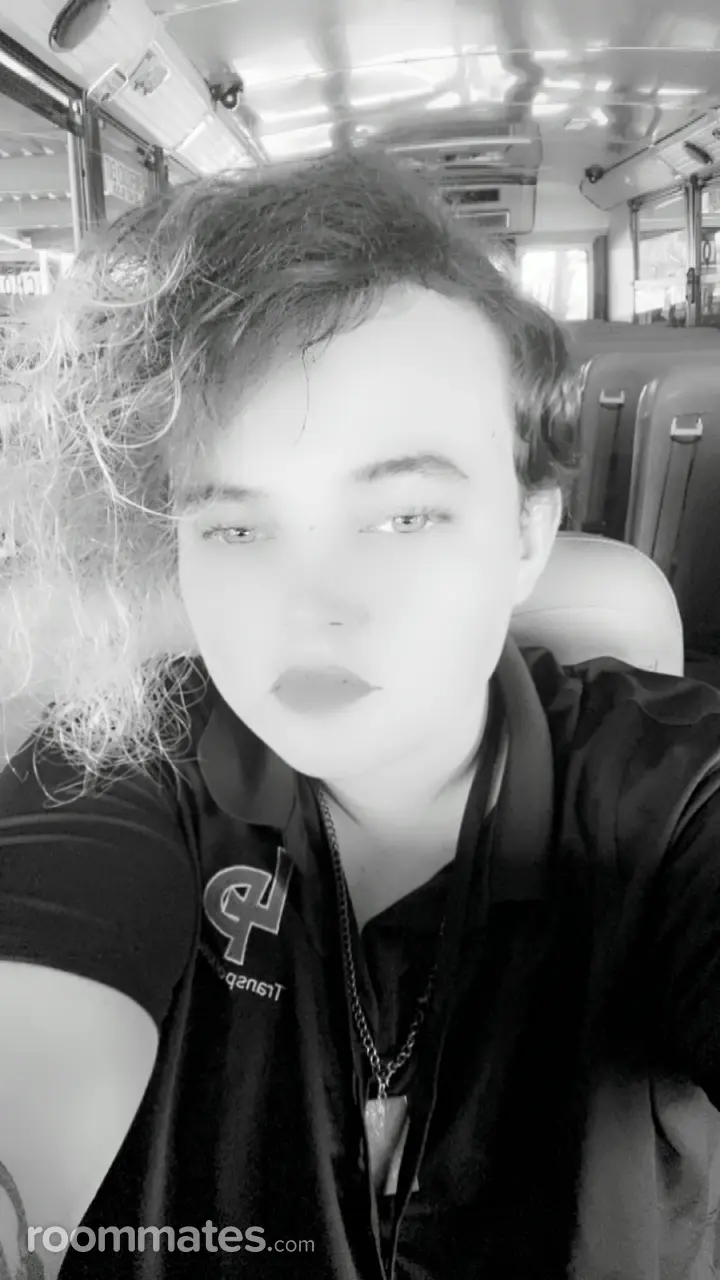 Profile photo 5 of 6