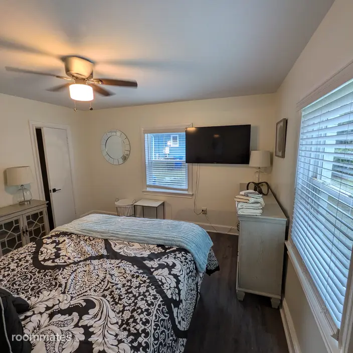 Room for rent in Greenville, SC $1150, house