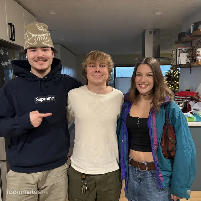 Roommate looking Eugene, OR, $900