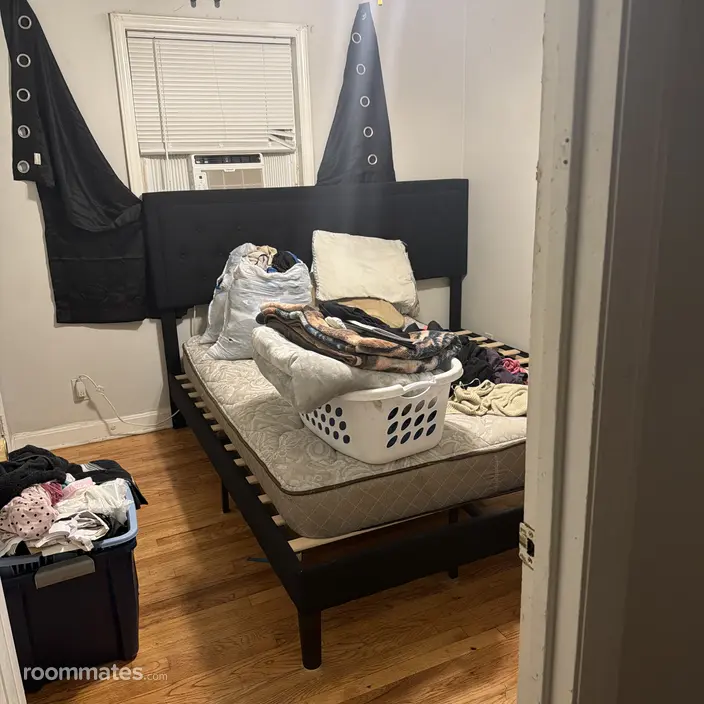 Room for rent in Durham, NC $550, house