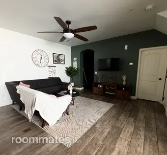Room for rent in Buckeye, AZ $1000, house