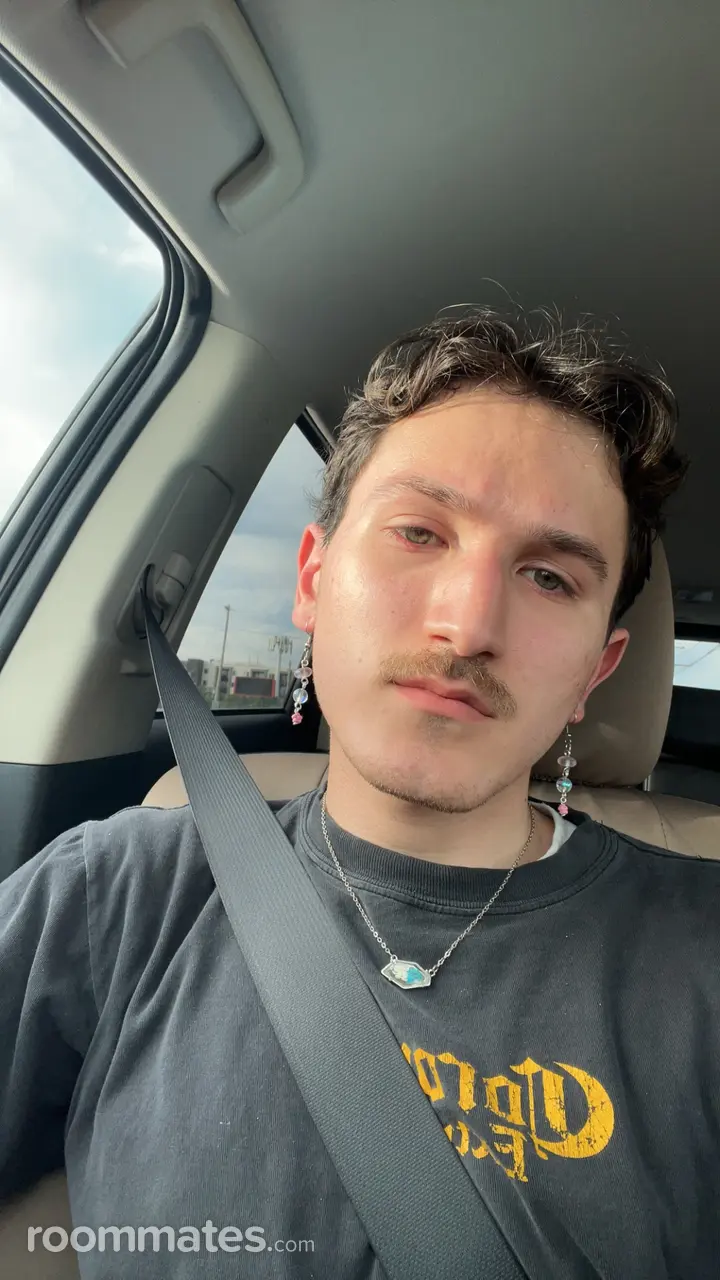 Profile photo 3 of 3