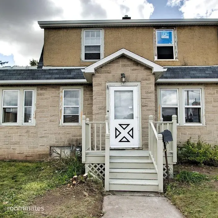 Room for rent in Appleton, WI $700, house