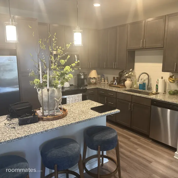 Room for rent in Orlando, FL $850, house