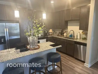 Room for rent in Orlando, FL $950, house