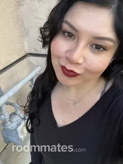 Roommate looking Los Alamitos, CA, $1100