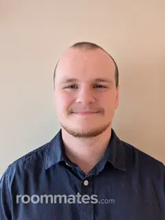 Roommate looking Manchester, NH, $1000