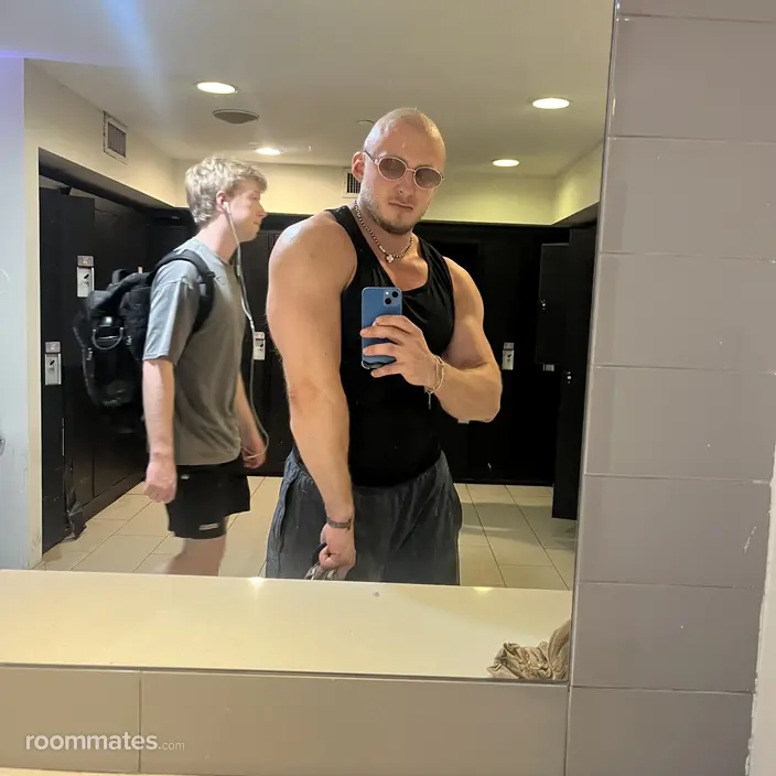 Roommate looking New York, NY, $2000