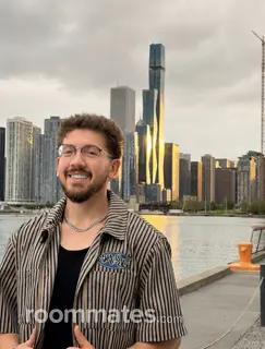 Roommate looking Crystal Lake, IL, $800