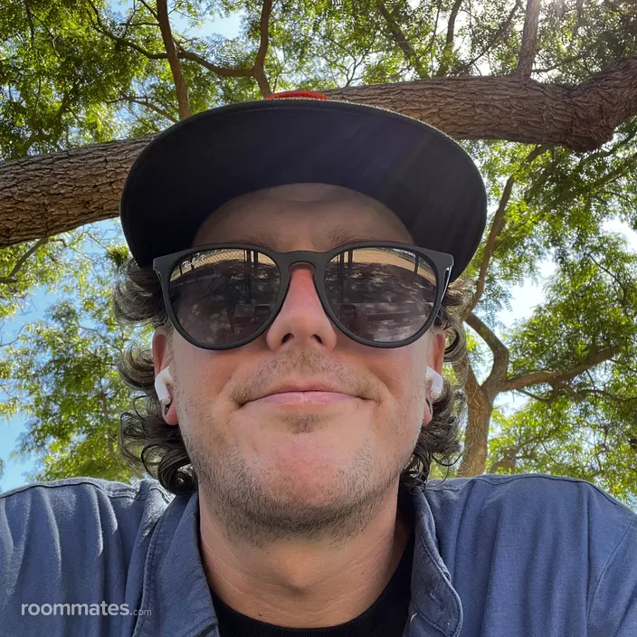 Roommate looking Costa Mesa, CA, $1300