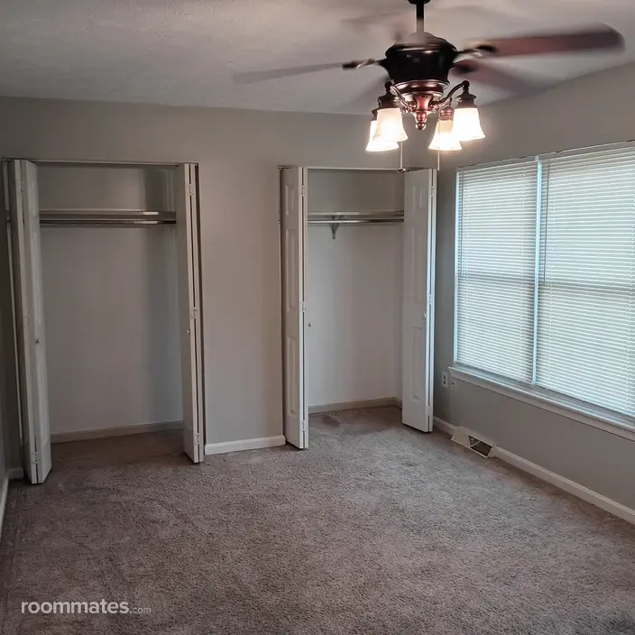 Room for rent in Hampstead, MD $1000, townhouse