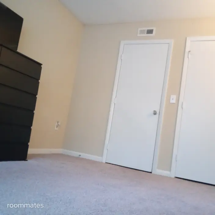 Room for rent in Raleigh, NC $700, apartment
