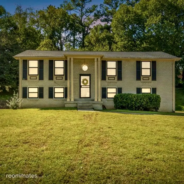 Room for rent in Nashville, TN $1200, house