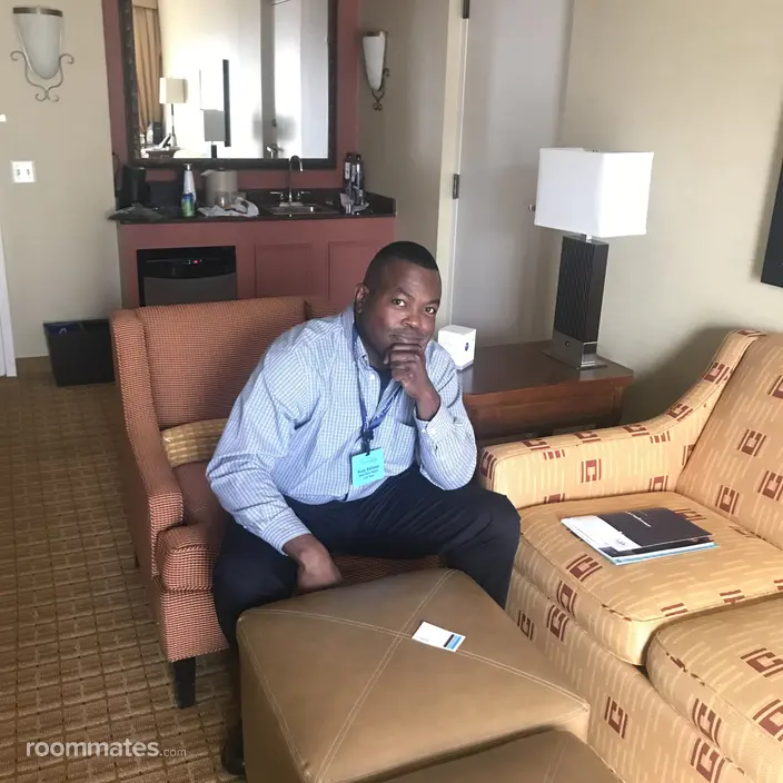 Roommate looking Ellenton, FL, $800