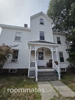 Room for rent in Watertown, MA $800, house