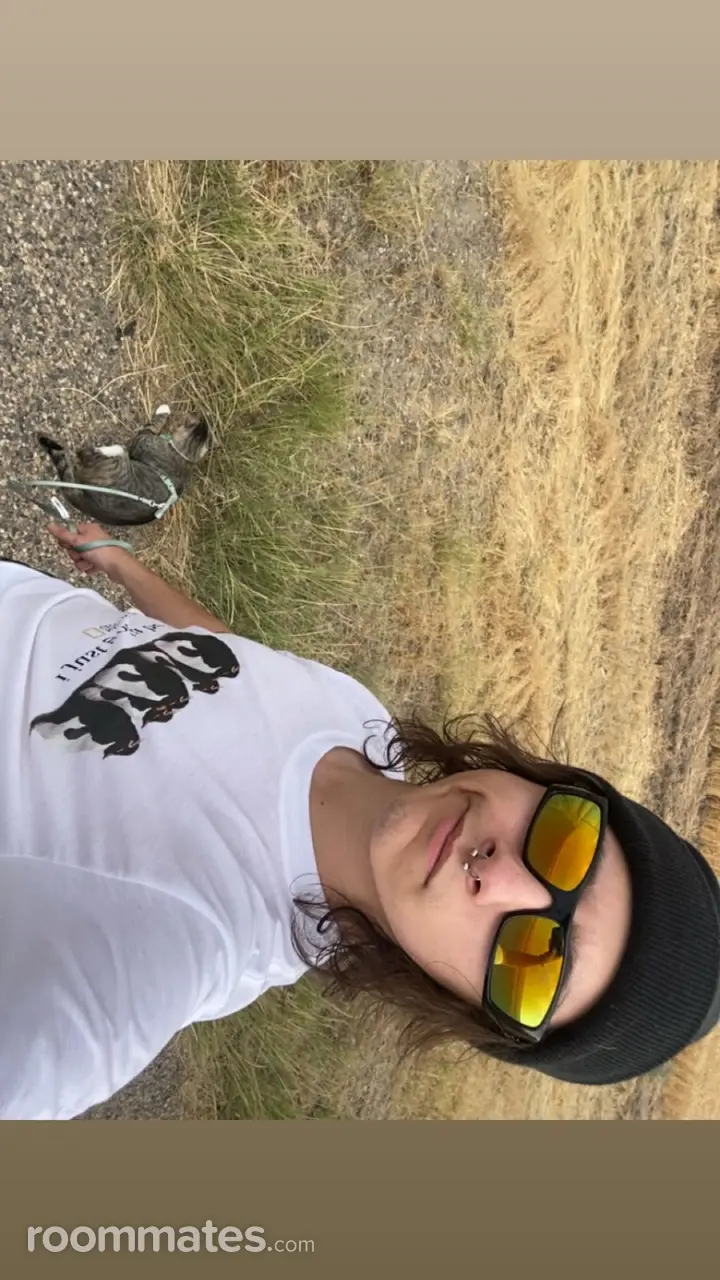 Profile photo 2 of 3