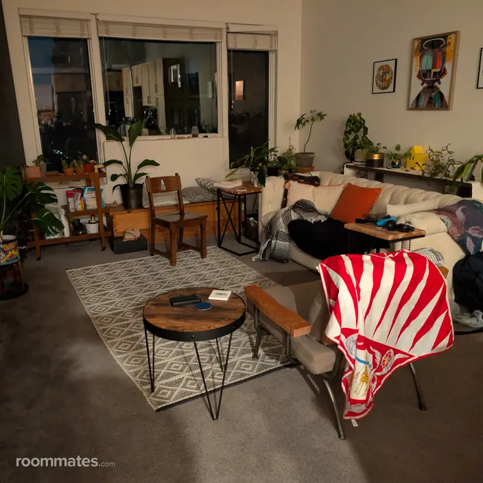 Room for rent in Phoenix, AZ $1100, condo