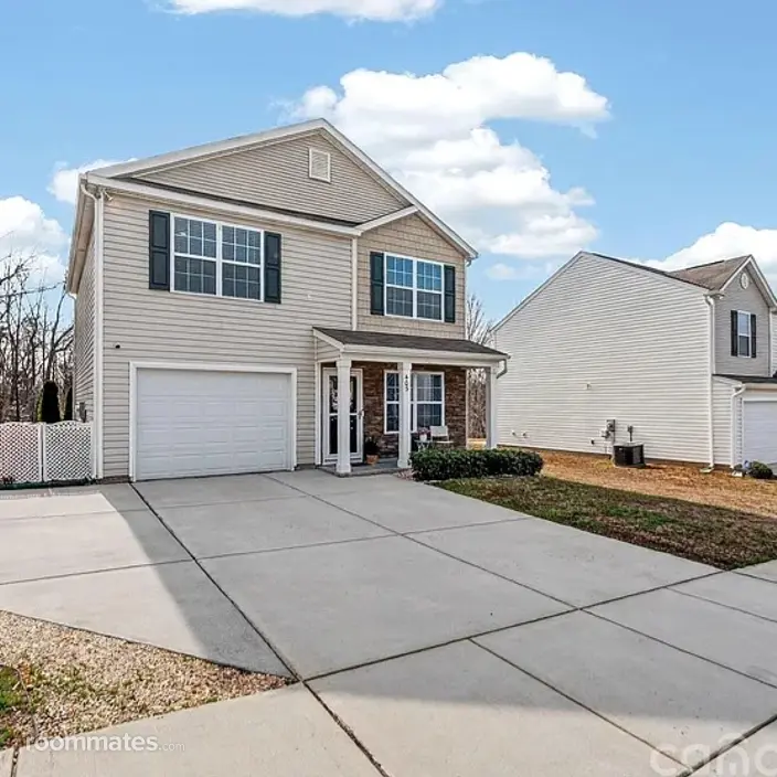 Room for rent in Stanley, NC $1100, house
