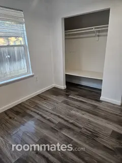 Room for rent in Stockton, CA $750, house
