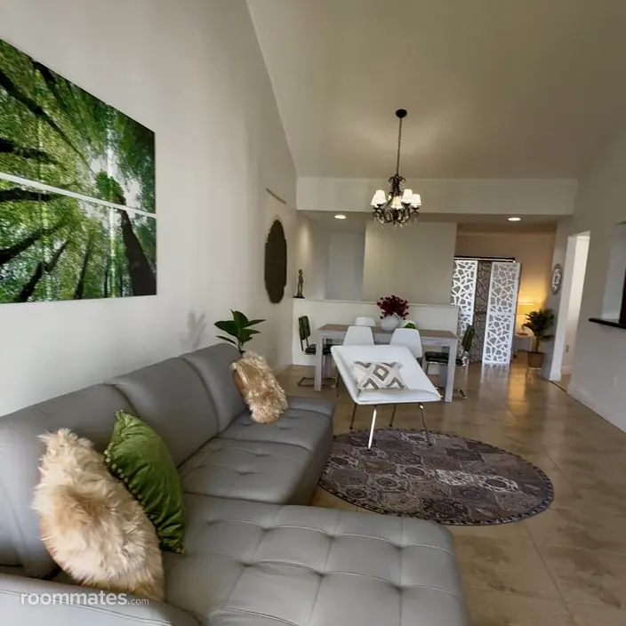 Room for rent in Doral, FL $900, apartment