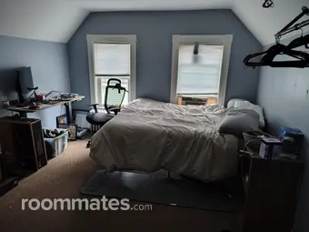Room for rent in Somerville, MA $1050, house