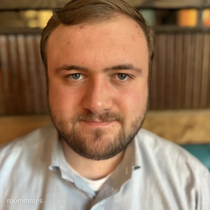 Roommate looking Alexandria, VA, $1300