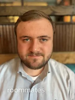 Roommate looking Alexandria, VA, $1300