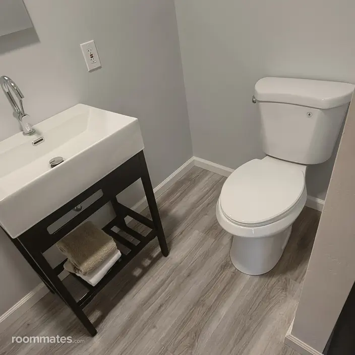 Room for rent in Orangevale, CA $1200, house