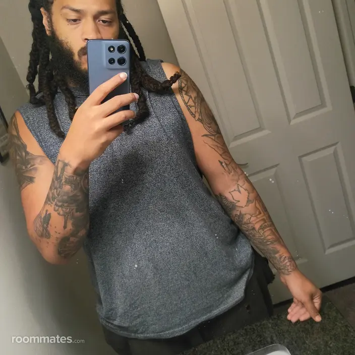 Roommate looking Reynoldsburg, OH, $1000