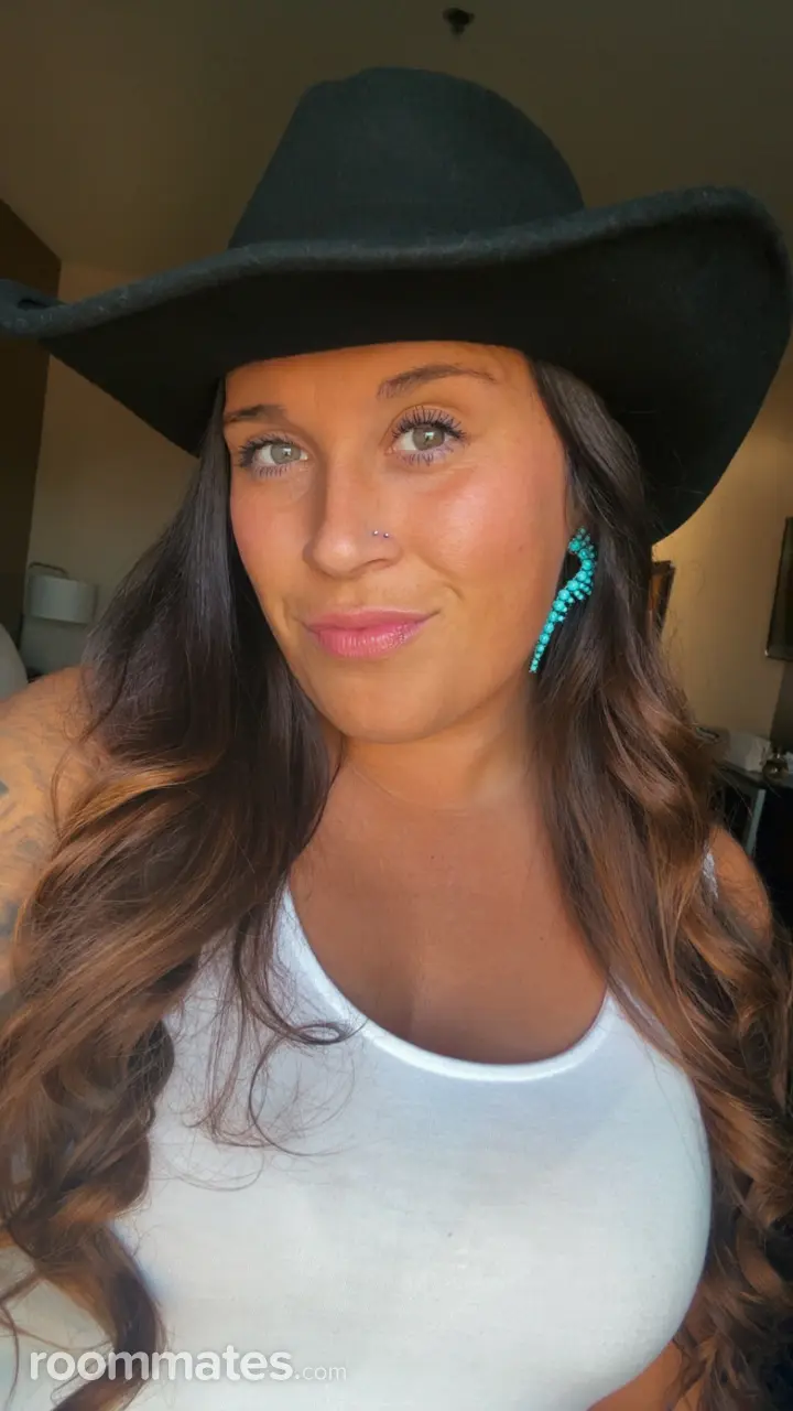 Profile photo 3 of 3