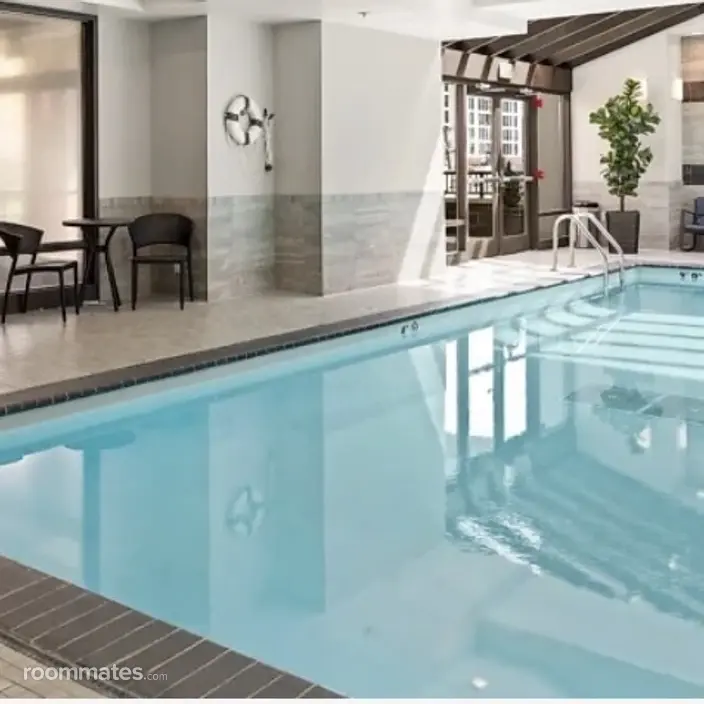 Room for rent in Bellevue, WA $1500, condo