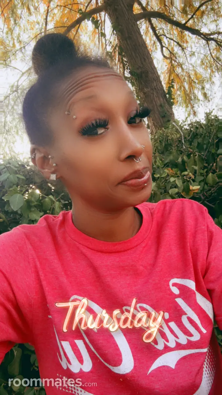 Profile photo 6 of 6