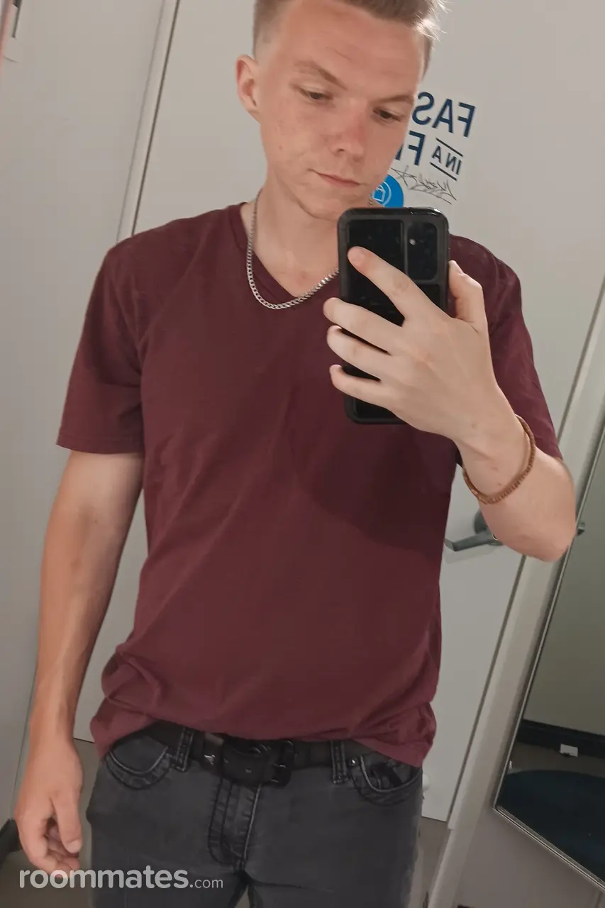 Profile photo 2 of 3
