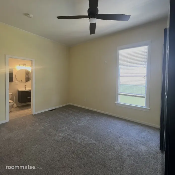 Room for rent in Benicia, CA $1450, house