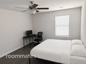 Room for rent in Greenville, SC $725, house
