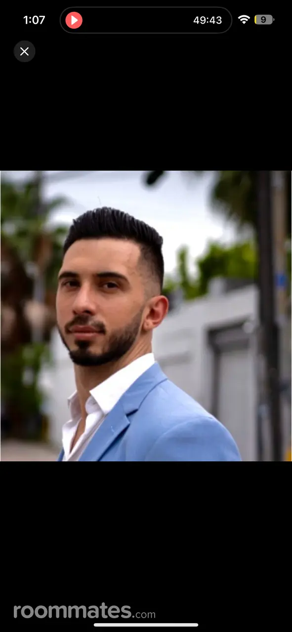 Profile photo 5 of 5