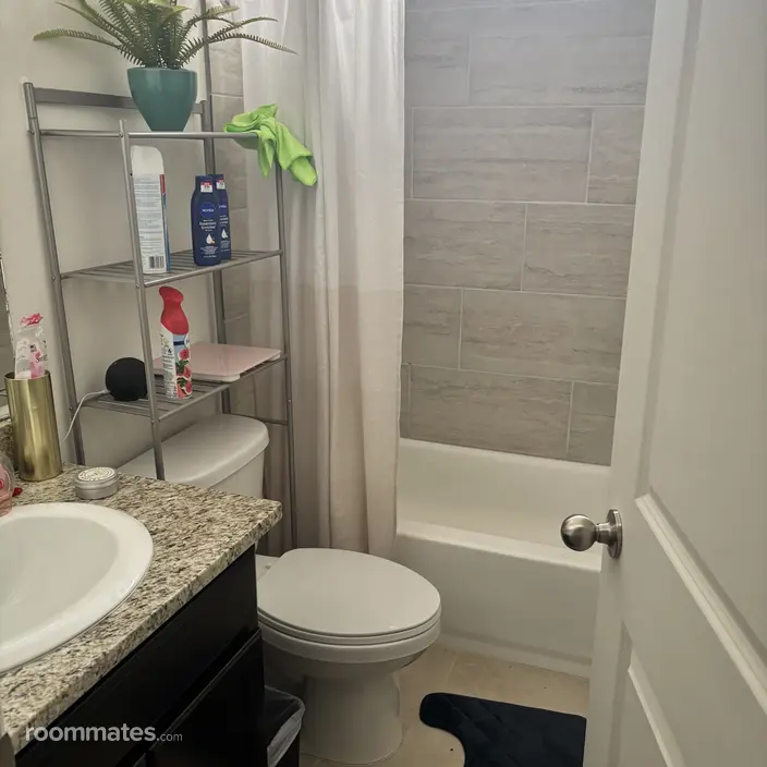 Room for rent in Rio Rancho, NM $700, house