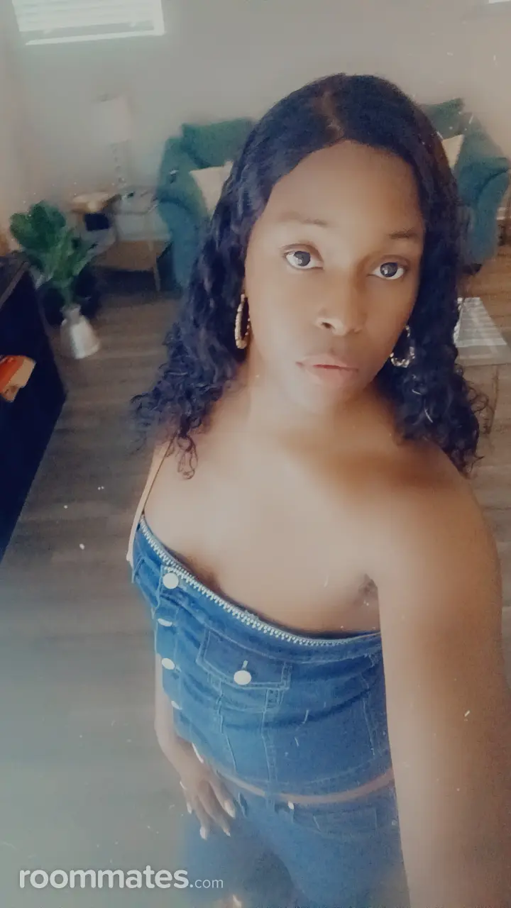 Profile photo 8 of 9