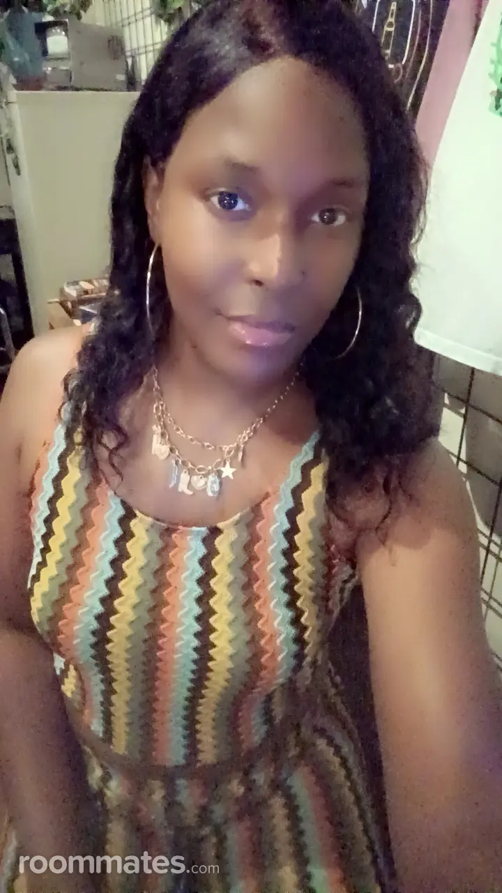 Profile photo 9 of 9