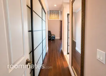 Room for rent in Huntington Beach, CA $2300, house