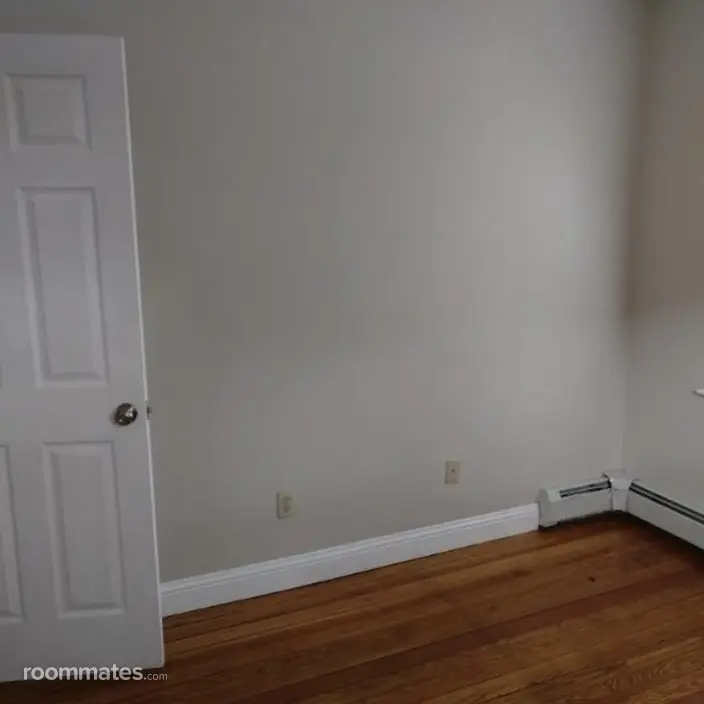 Room for rent in Providence, RI $1200, house