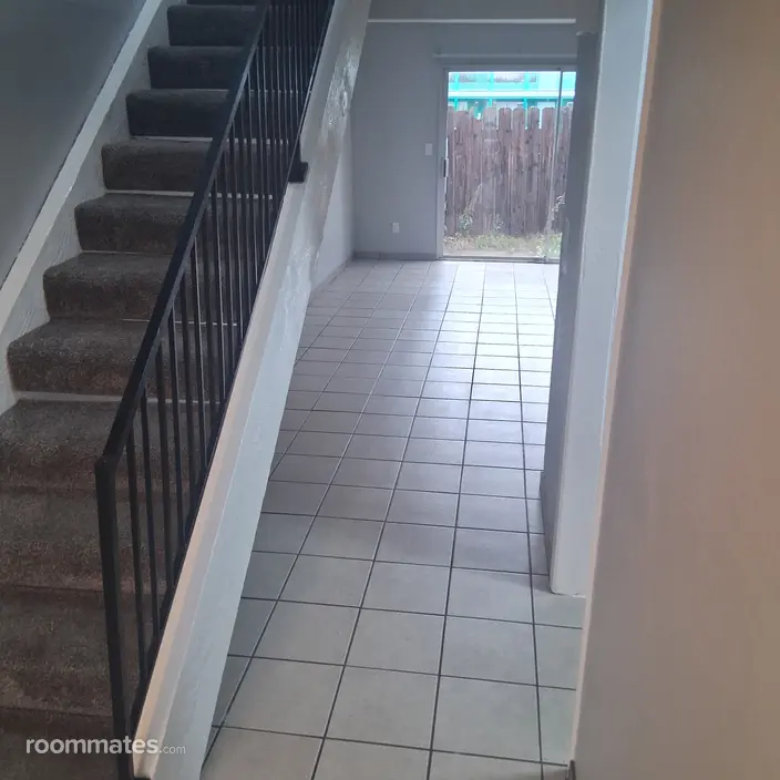 Room for rent in Redding, CA $600, apartment