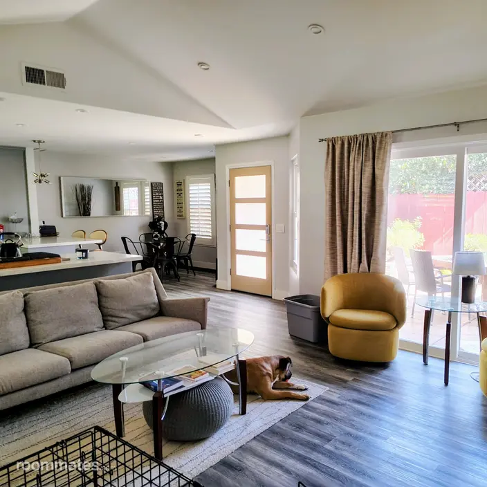 Room for rent in San Diego, CA $1700, house